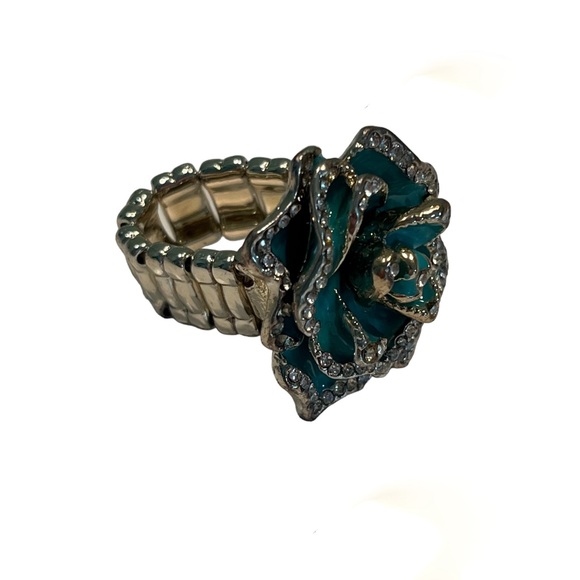 New! Amrita Singh Flower Stretch Ring - Turqoise / Silver Tone - Picture 2 of 3